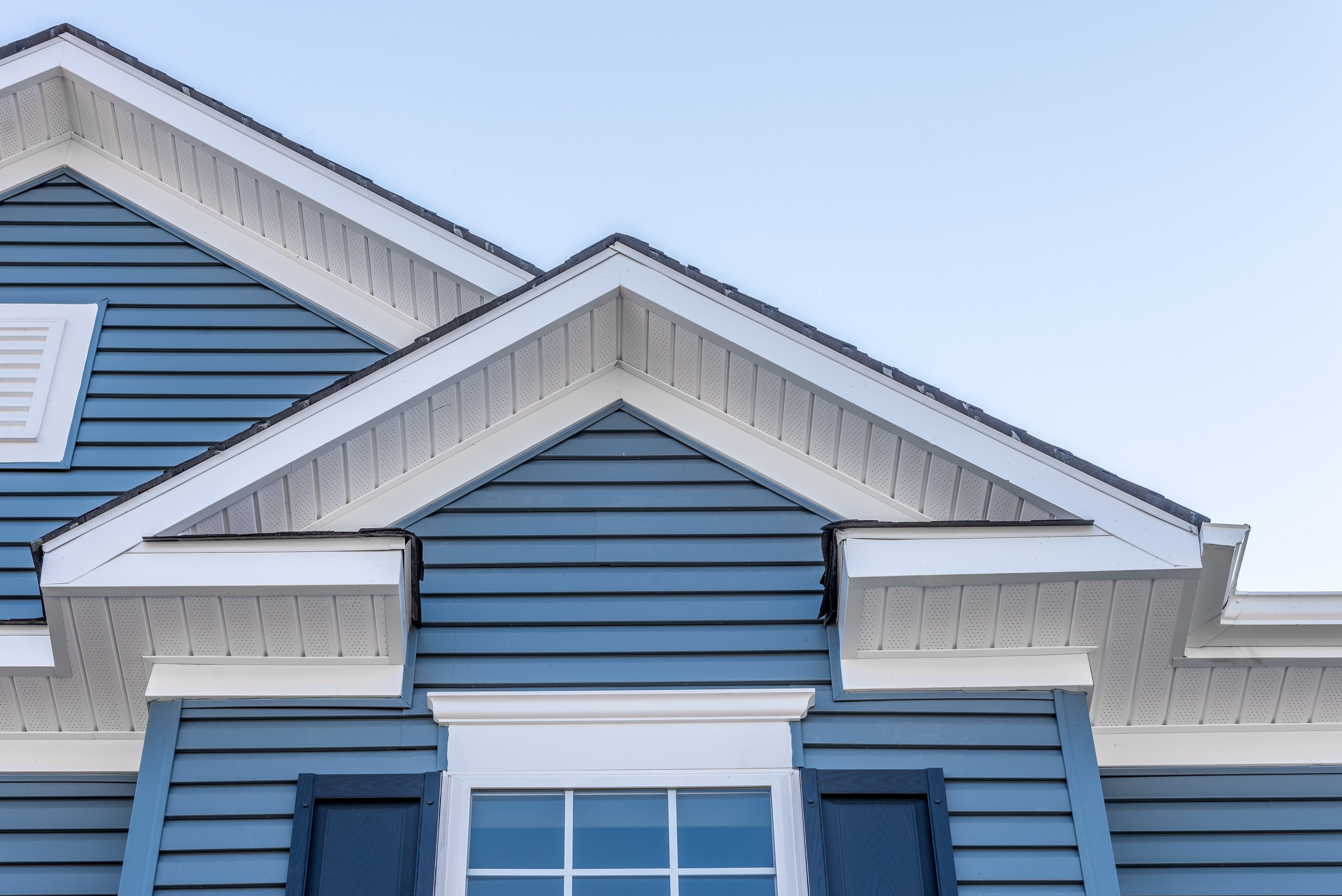 vinyl siding by sela roofing - energy efficient