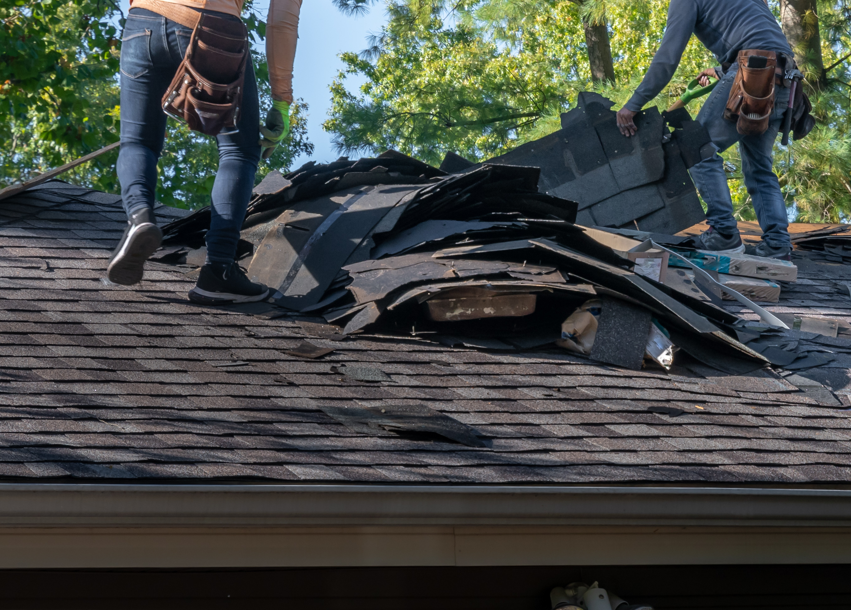 storm damage roof repair minneapolis